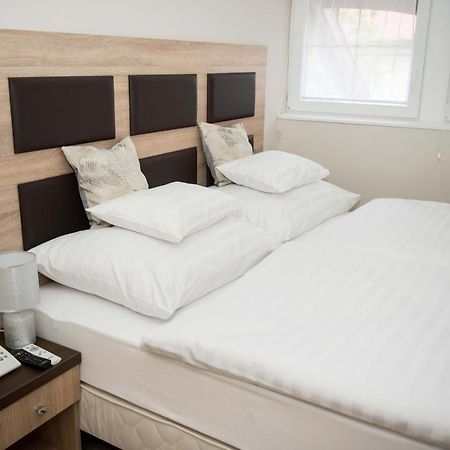 Hozam Wellness és Apartman Szolnok Exterior foto