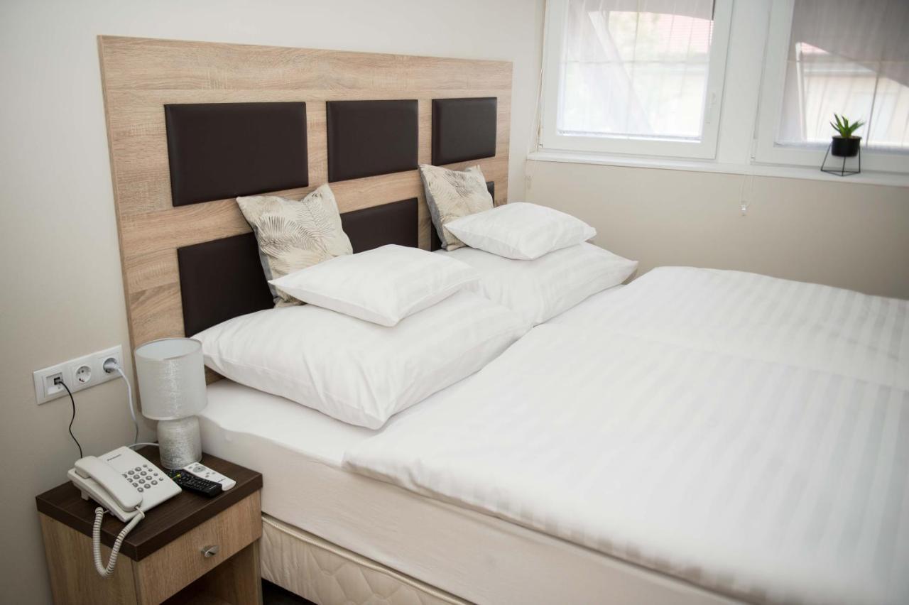 Hozam Wellness és Apartman Szolnok Exterior foto