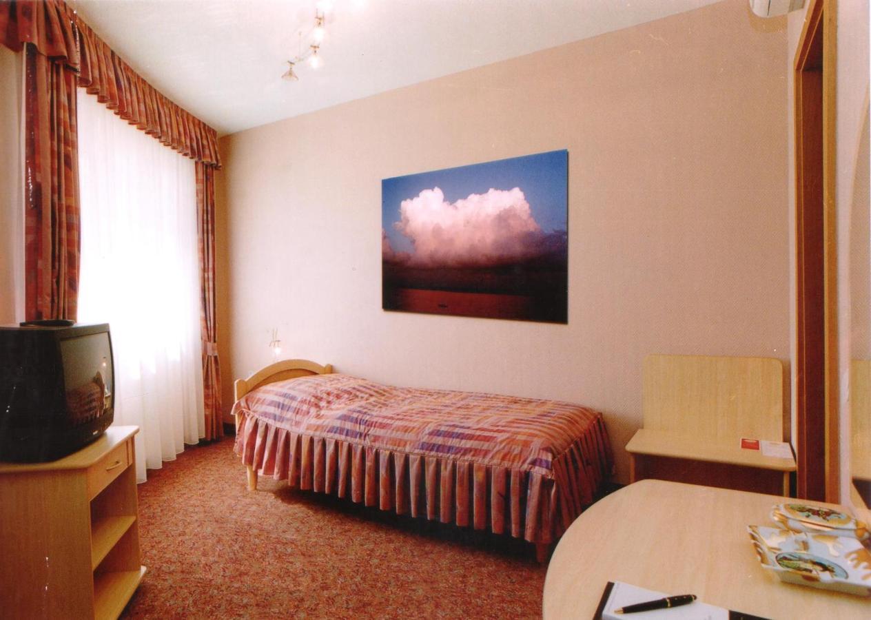 Hozam Wellness és Apartman Szolnok Exterior foto